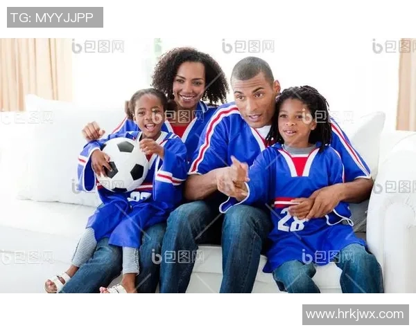 足球明星的家庭生活揭秘妻子孩子温馨瞬间大公开