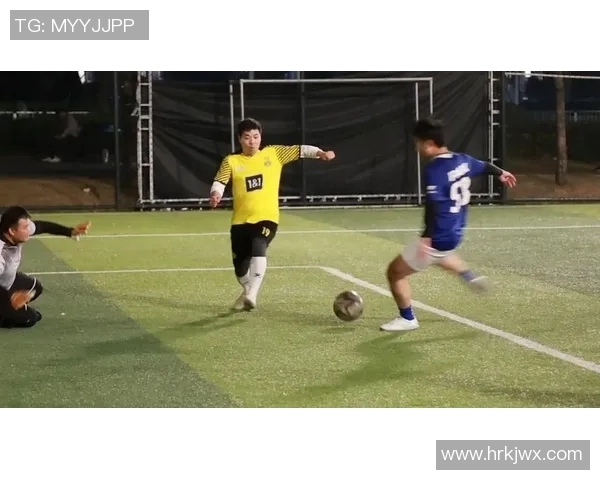 日本足球明星对决巴西传奇球员的精彩瞬间与背后故事