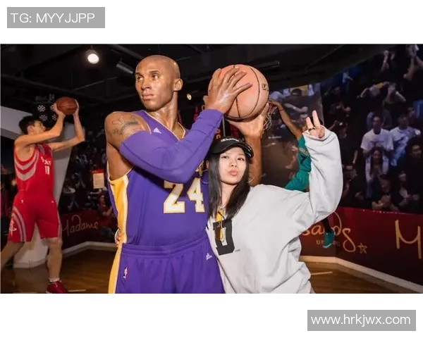 足球明星蜡像购买指南及推荐地点一览